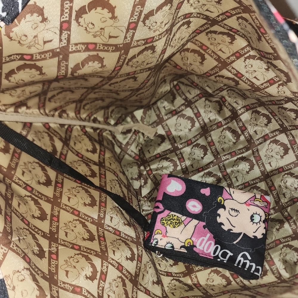 Betty Boop Black and Pink Floral Tote - Picture 11 of 14